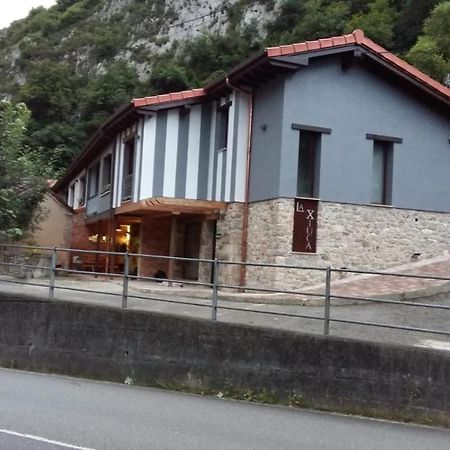 Casas La Xiuca Guest House Corras de la Puente Exterior photo