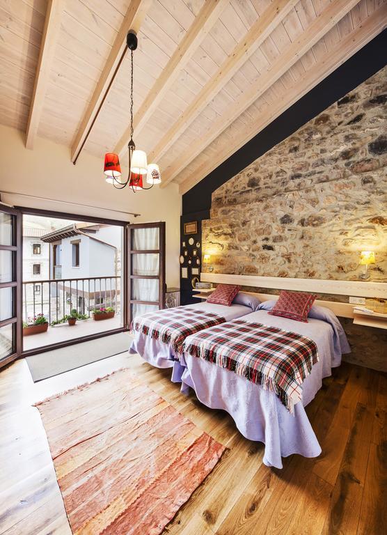 Casas La Xiuca Guest House Corras de la Puente Exterior photo